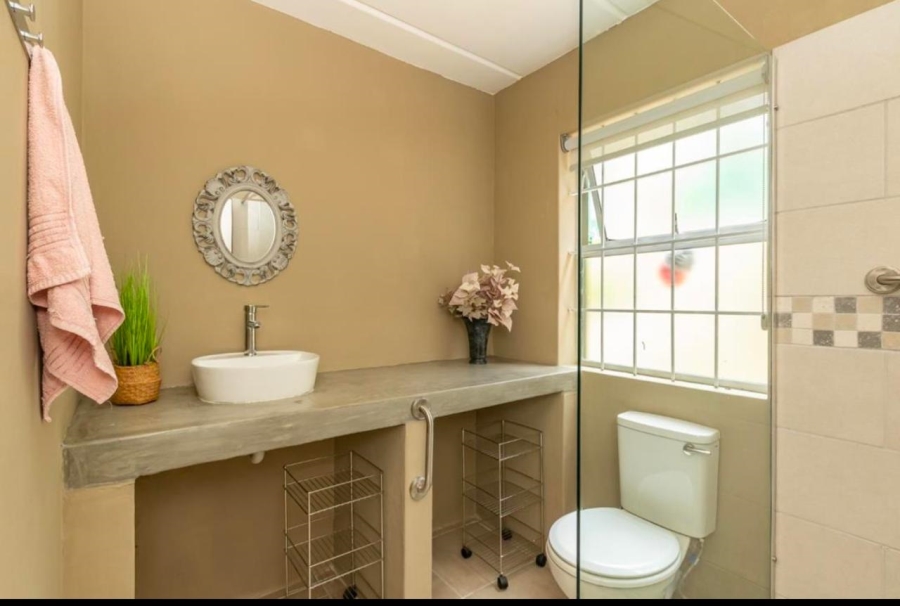 To Let 2 Bedroom Property for Rent in Welcome Glen Western Cape